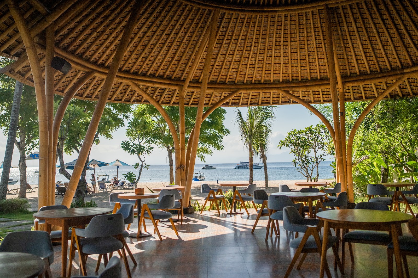 Orca Beach Club Nusa Penida bamboo restaurant with ocean view